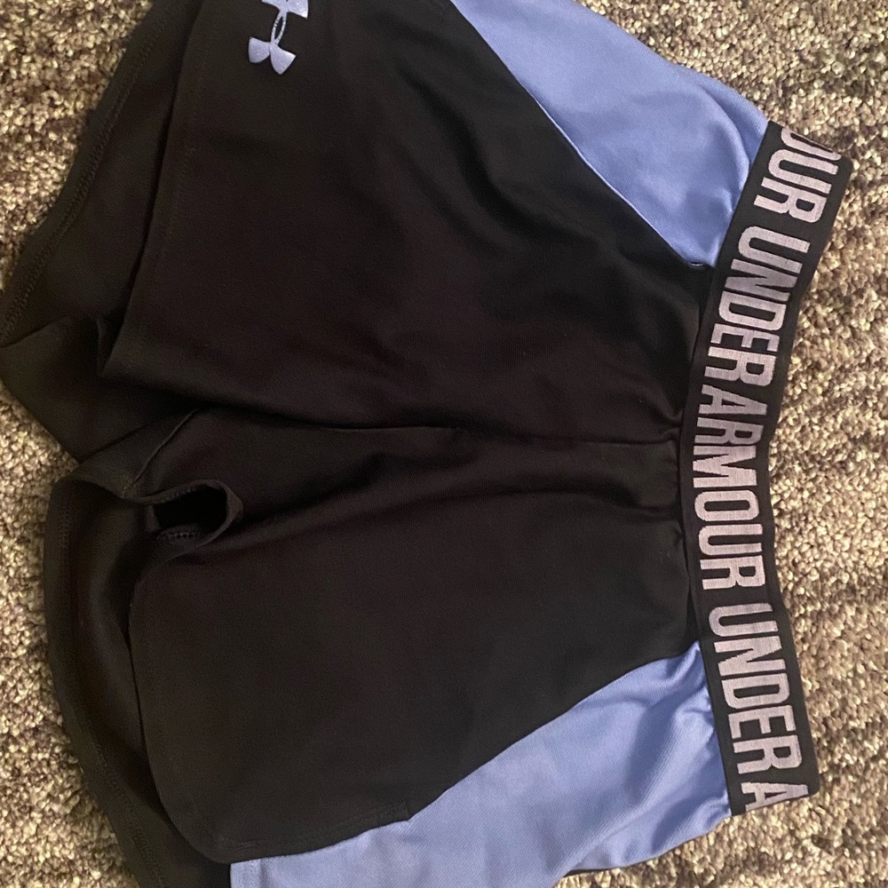 Athletic shorts